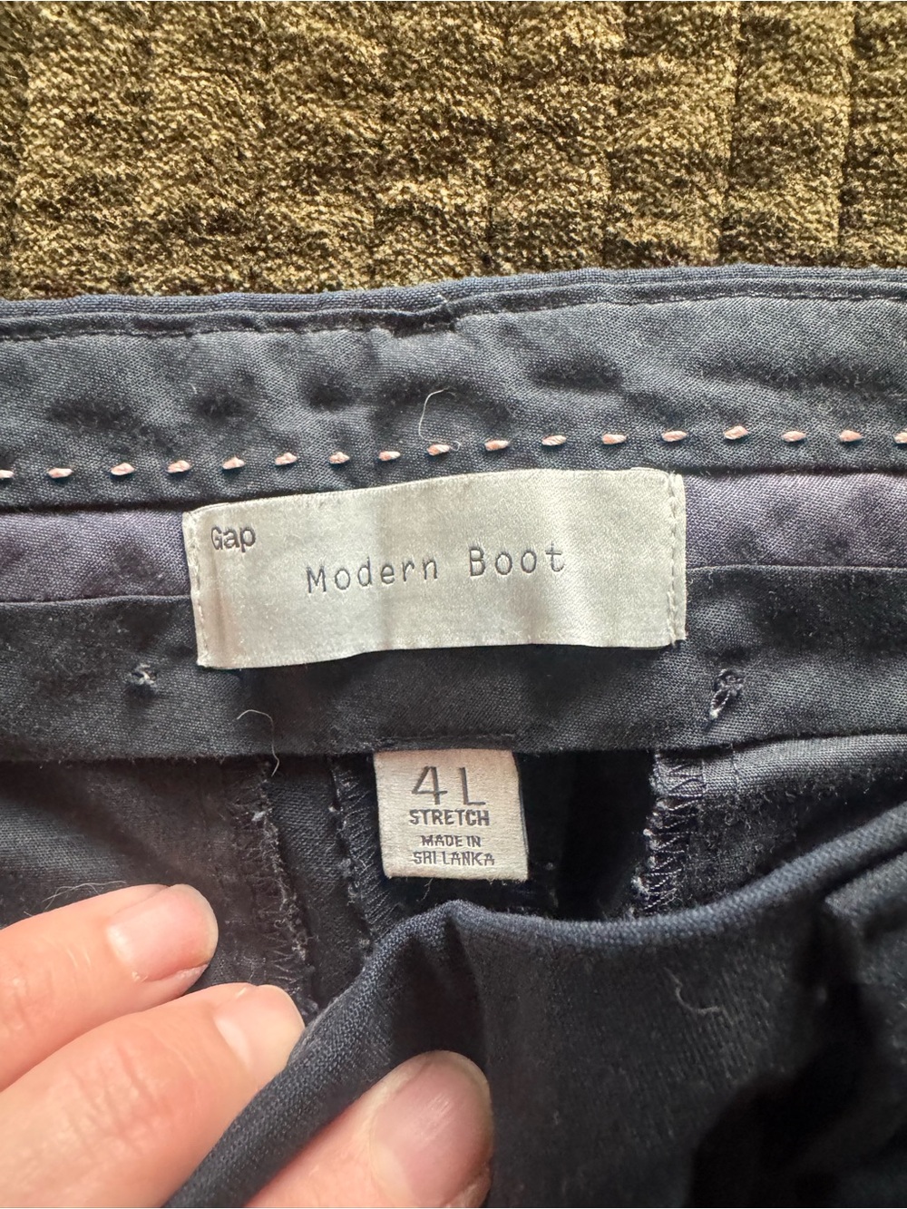 GAP Modern Boot Pants in Black with Pink Stitching
